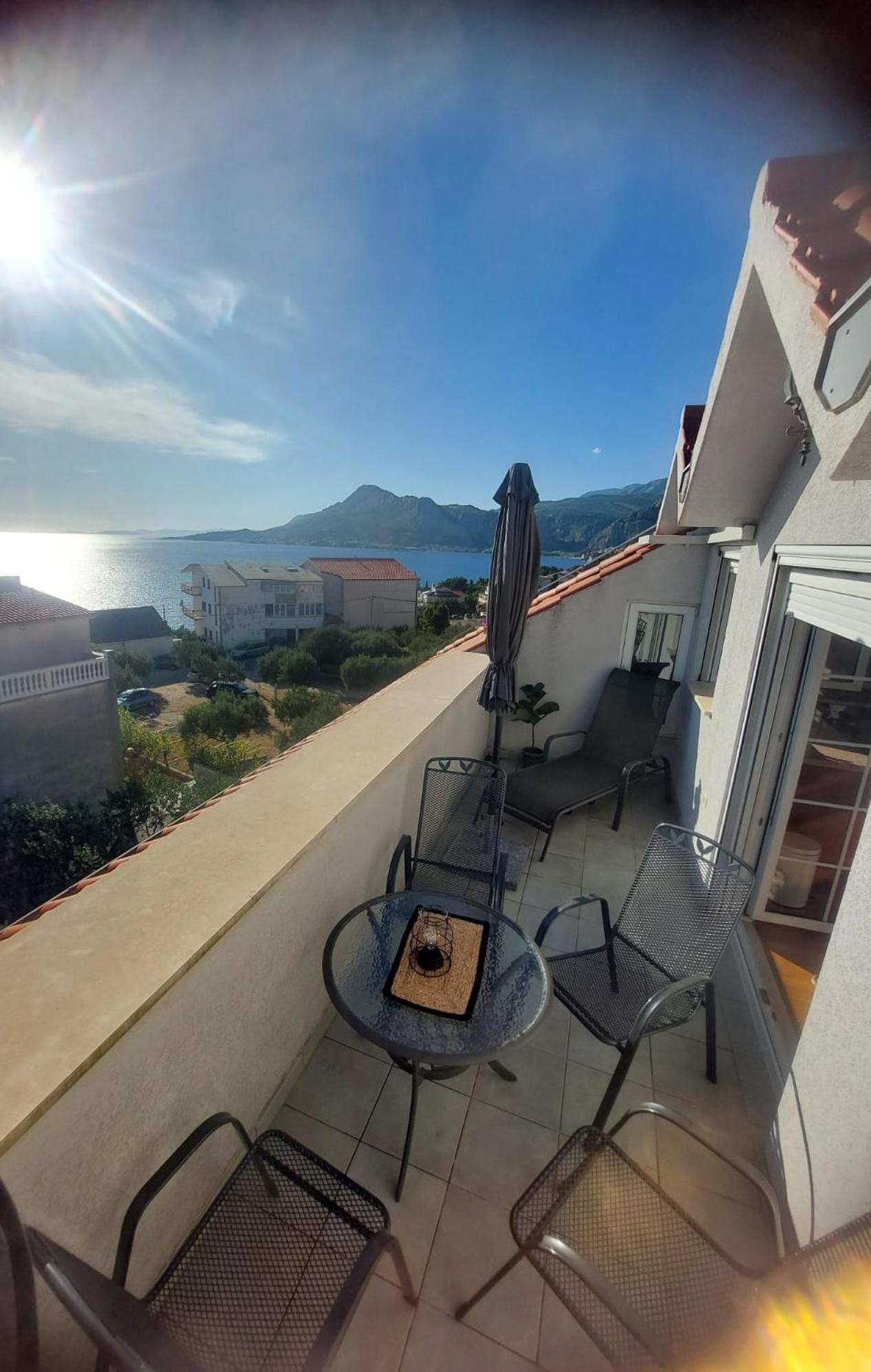 Omis Dream House Blue Sky Apartment Exterior photo